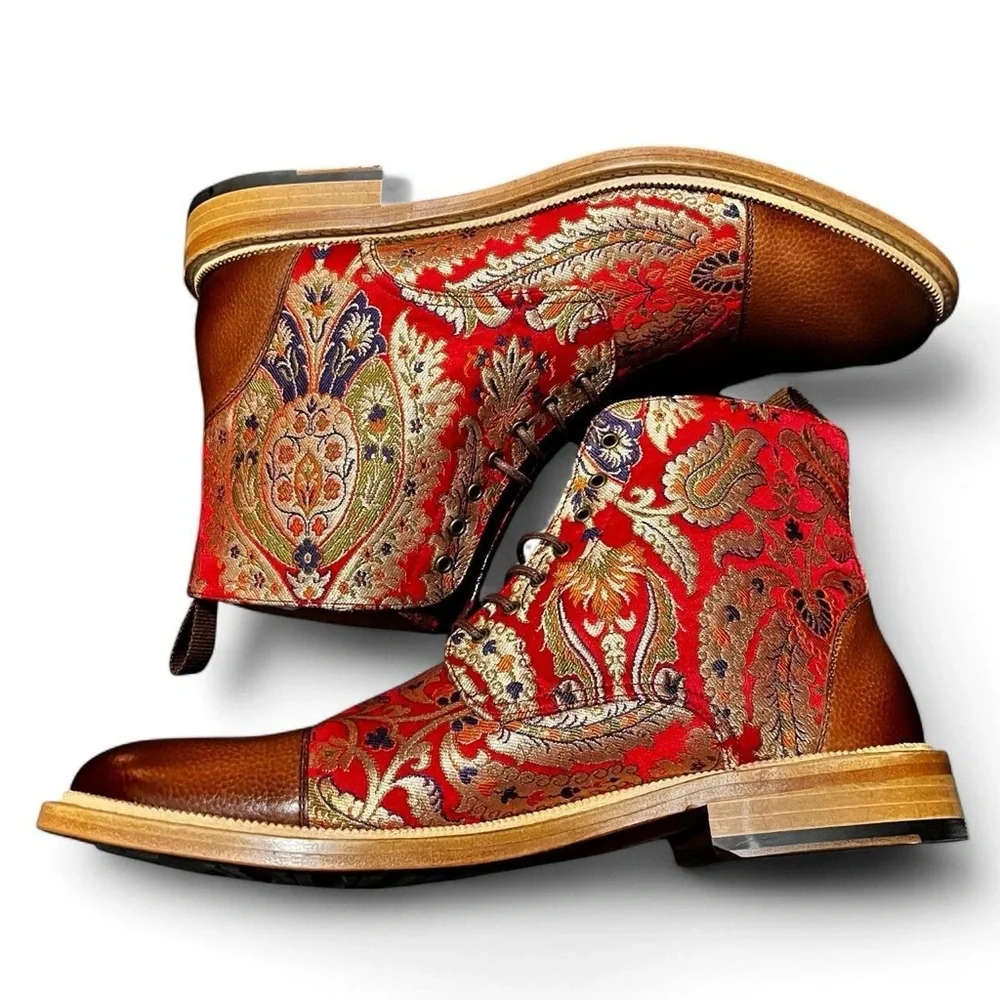 TAFT / NWOT The Jack Boot in Red Paisley / Size 10 - Picture 3 of 7